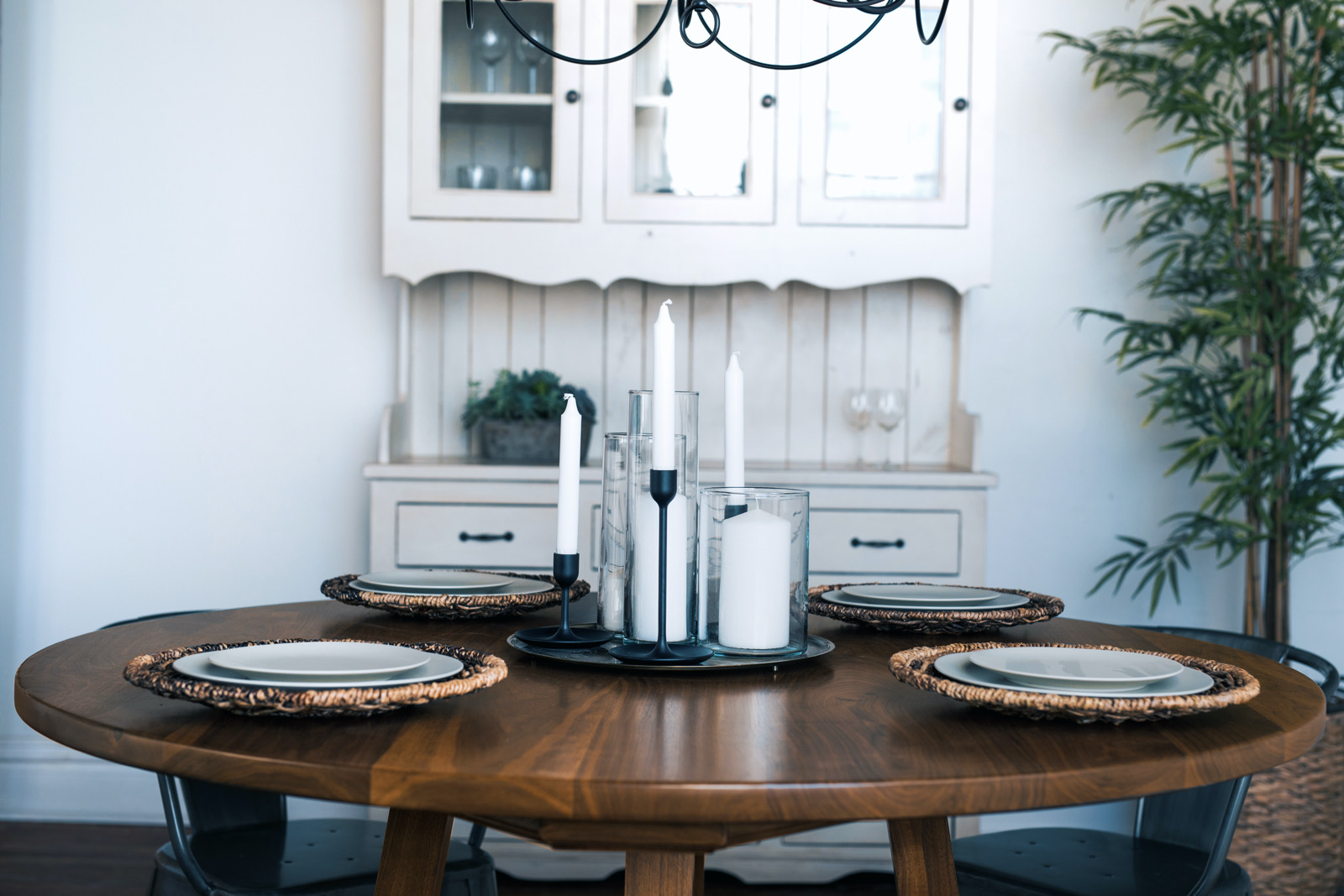 Ward Round Table | Hand Made Dining Table from Kansas City